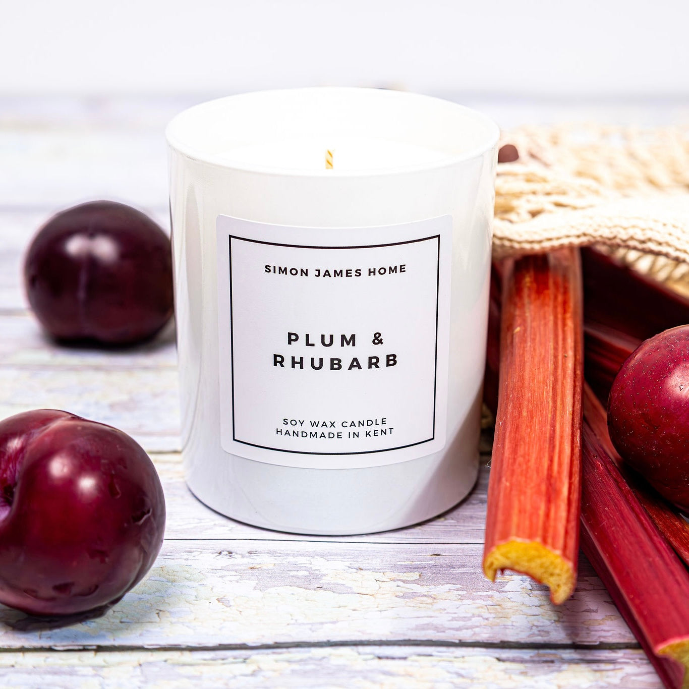 Plum & Rhubarb Candle - Luxury Soy Wax