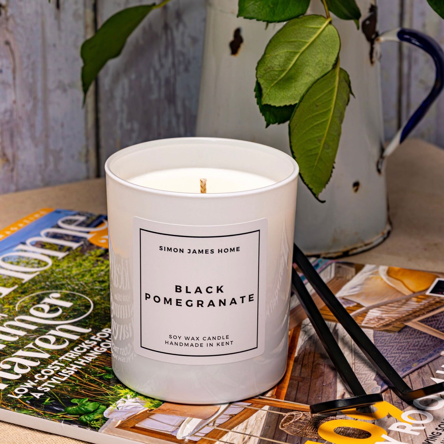 Black Pomegranate Candle - Handmade Soy Wax - Pomegranate Noir Candle