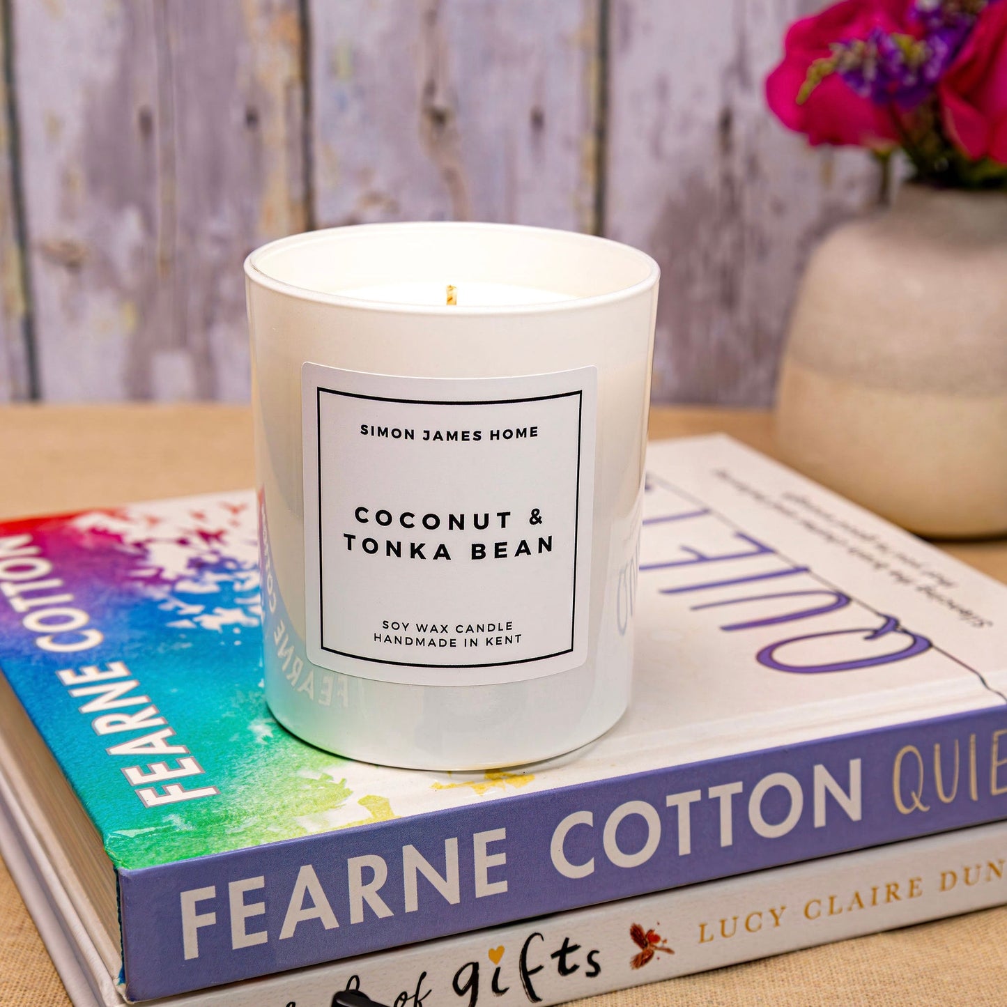 Coconut & Tonka Bean Candle - Luxury Soy Wax - Handmade Coconut Candle