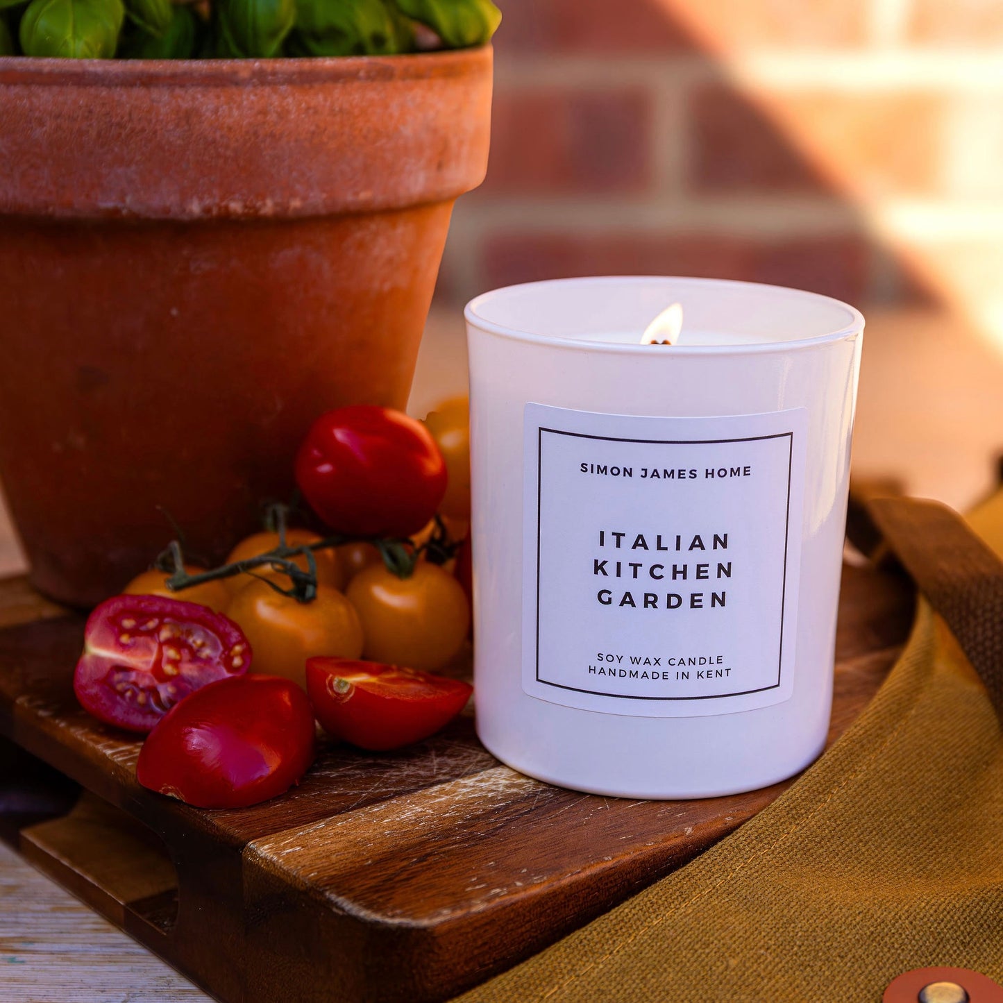 Italian Kitchen Garden Candle - Luxury Soy Wax - Botanical Candle