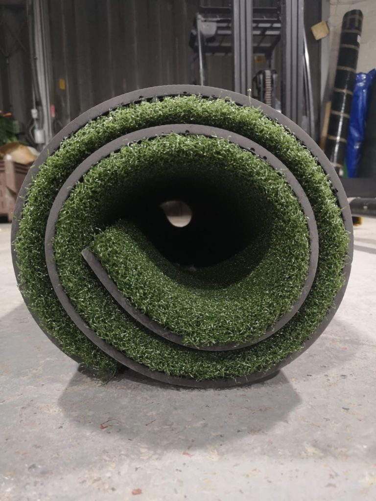 The County Golf Hitting Mat